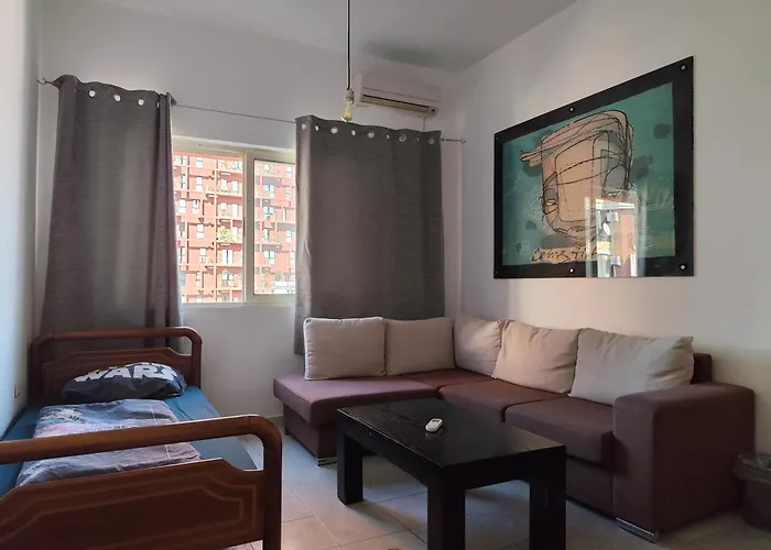 Albania Loft 旅馆 *